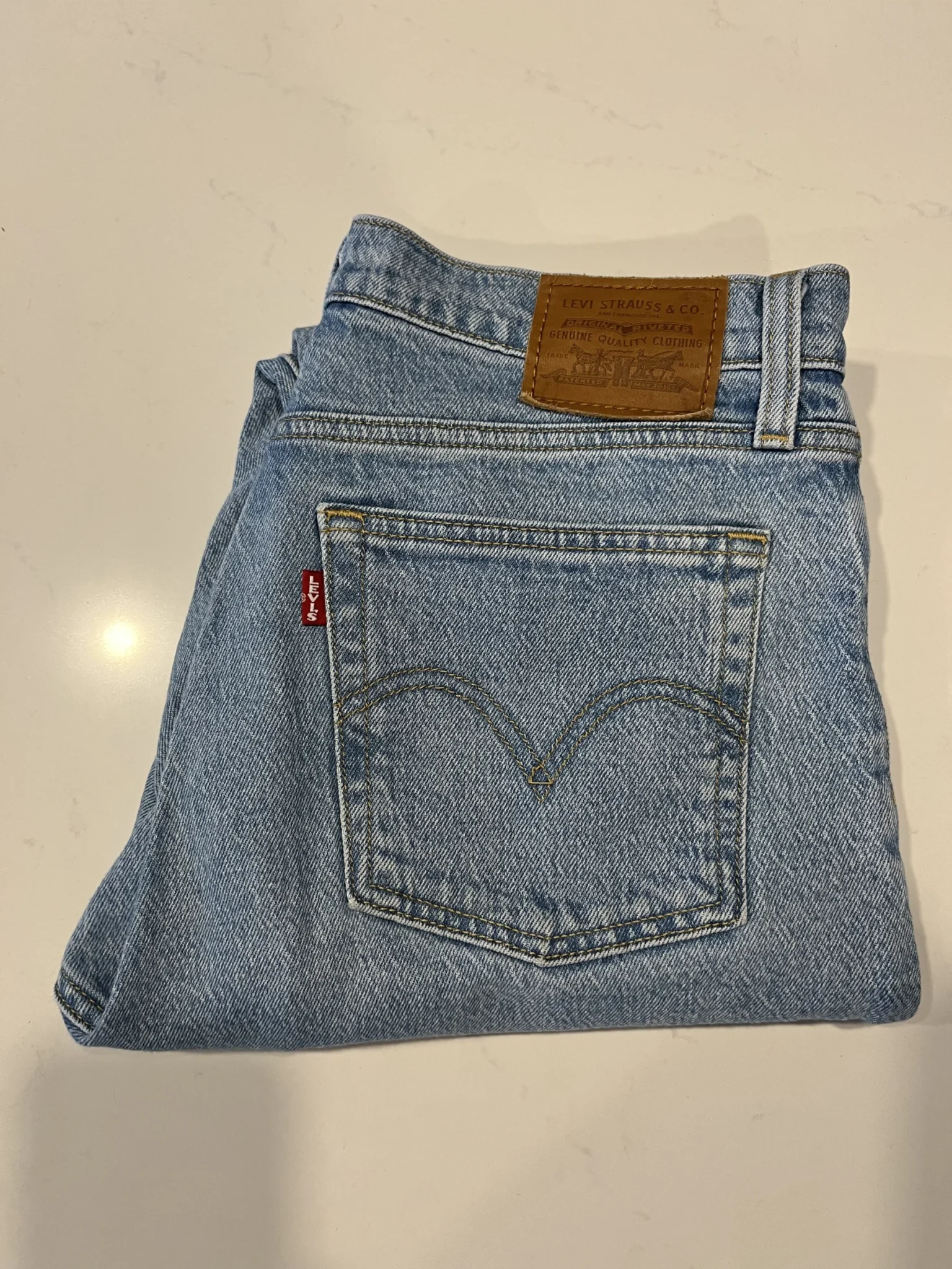 Featured image for Jeans Levi’s premium Wedgie