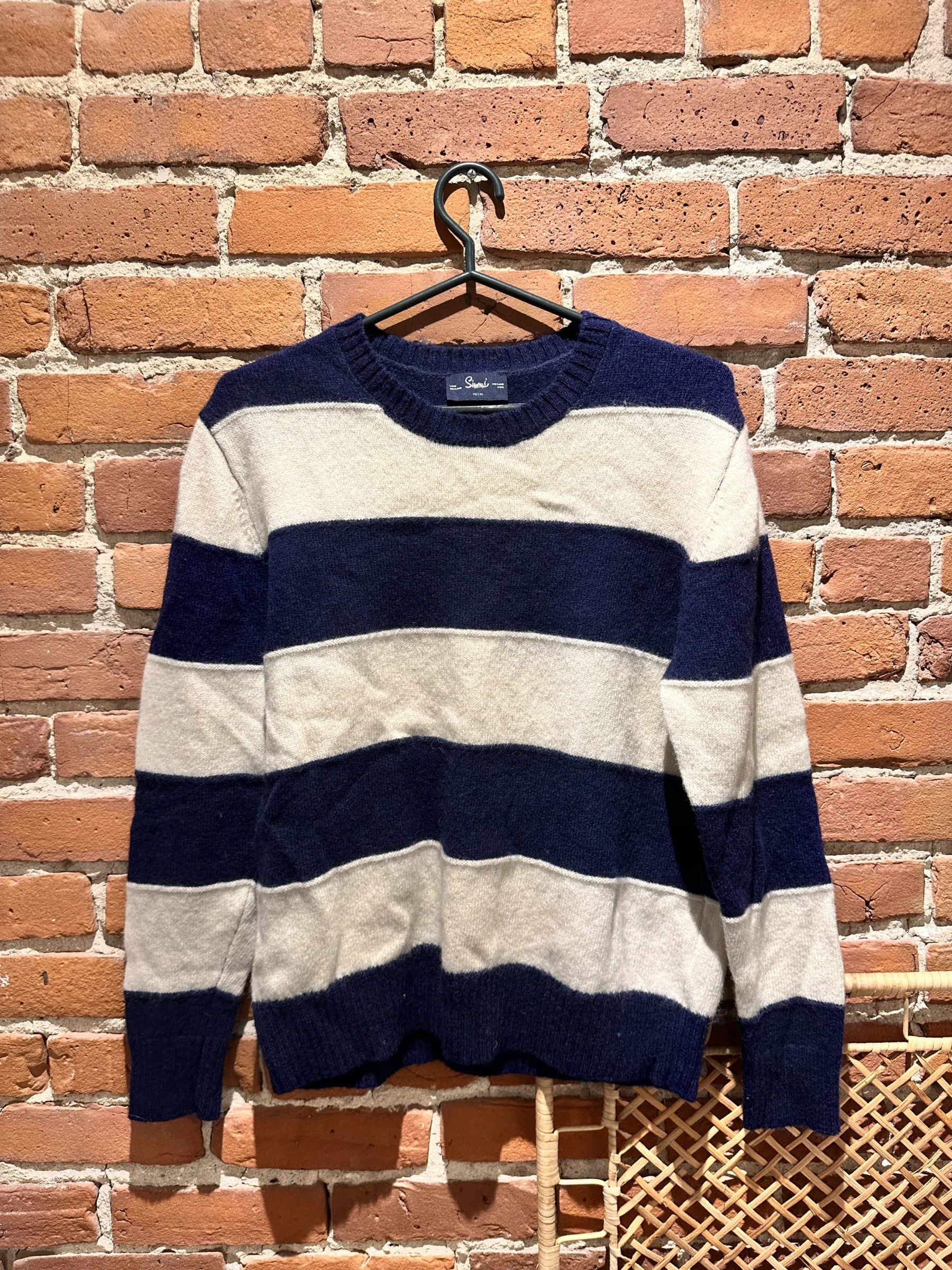 Chandail en laine tricot Simons 100% laine Simons seconde main