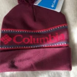 Featured thumbnail for Bonnet/Tuque Columbia  couleur bordeaux