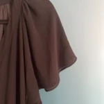 Thumbnail for Robe noire en chiffon doublure satiné