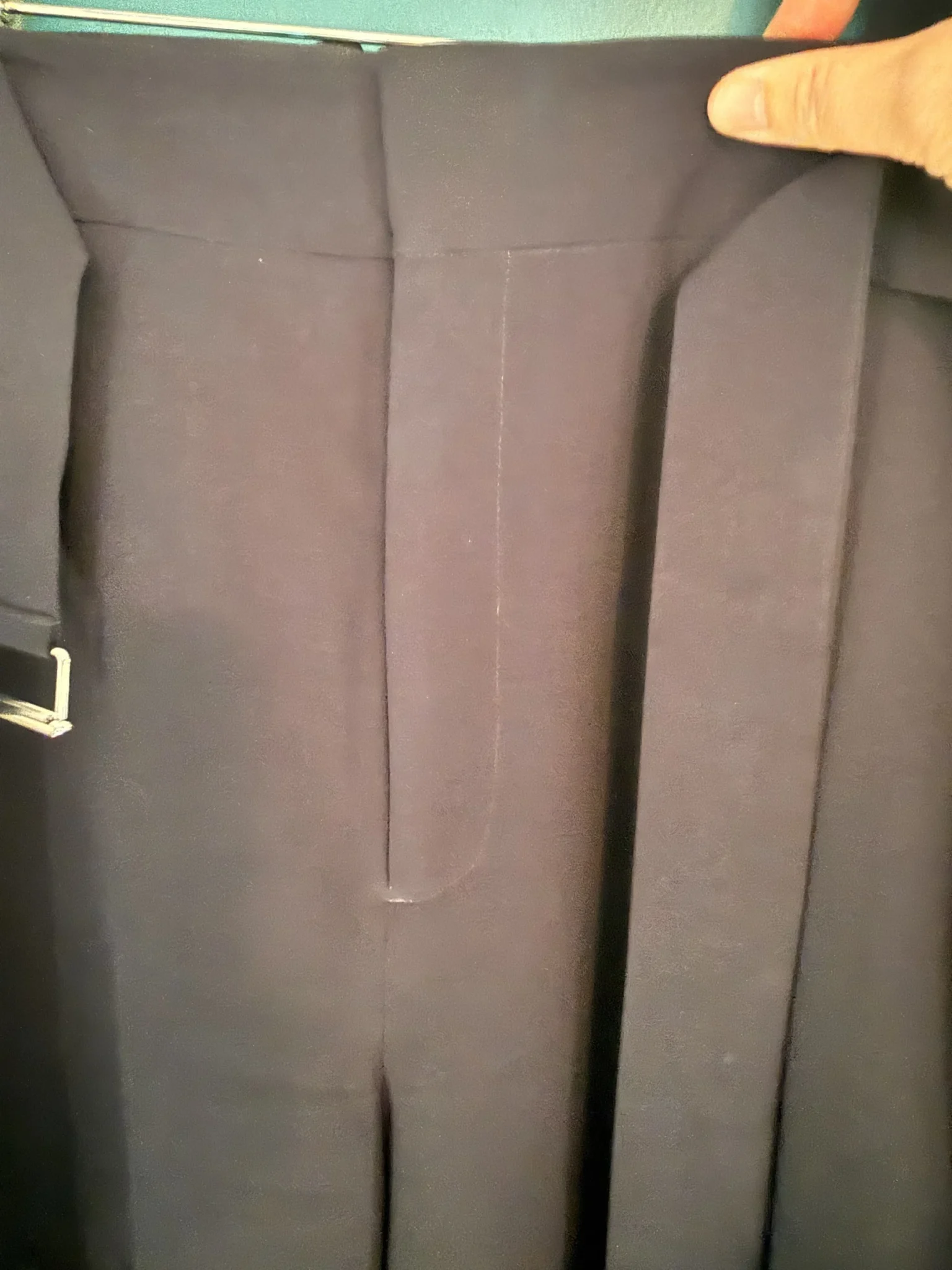 Image for Pantalon habillé bleu marin poches cargo sur le côté, ceinture . Taille haute