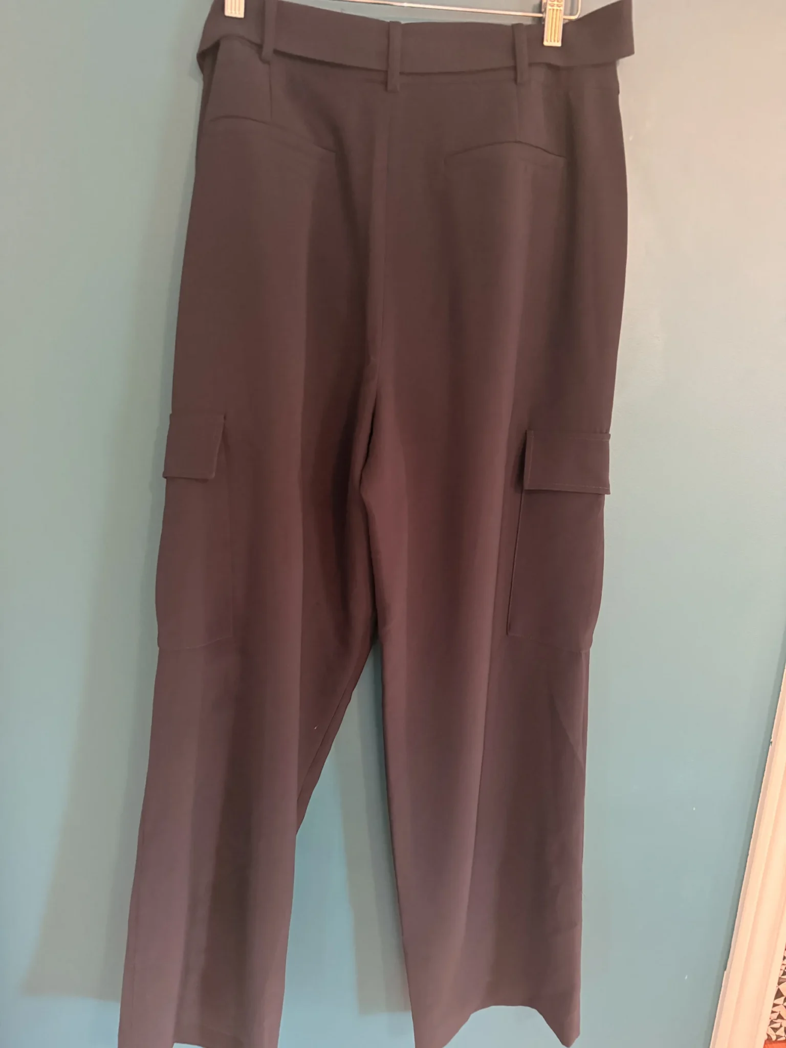 Image for Pantalon habillé bleu marin poches cargo sur le côté, ceinture . Taille haute