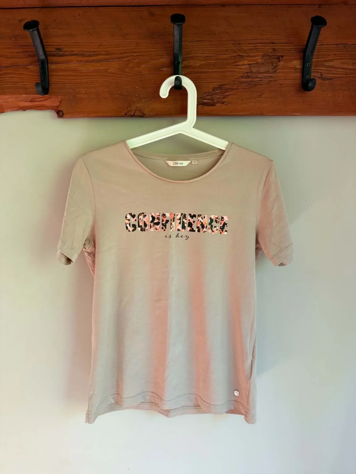 Featured image for Cream T-shirt – Small