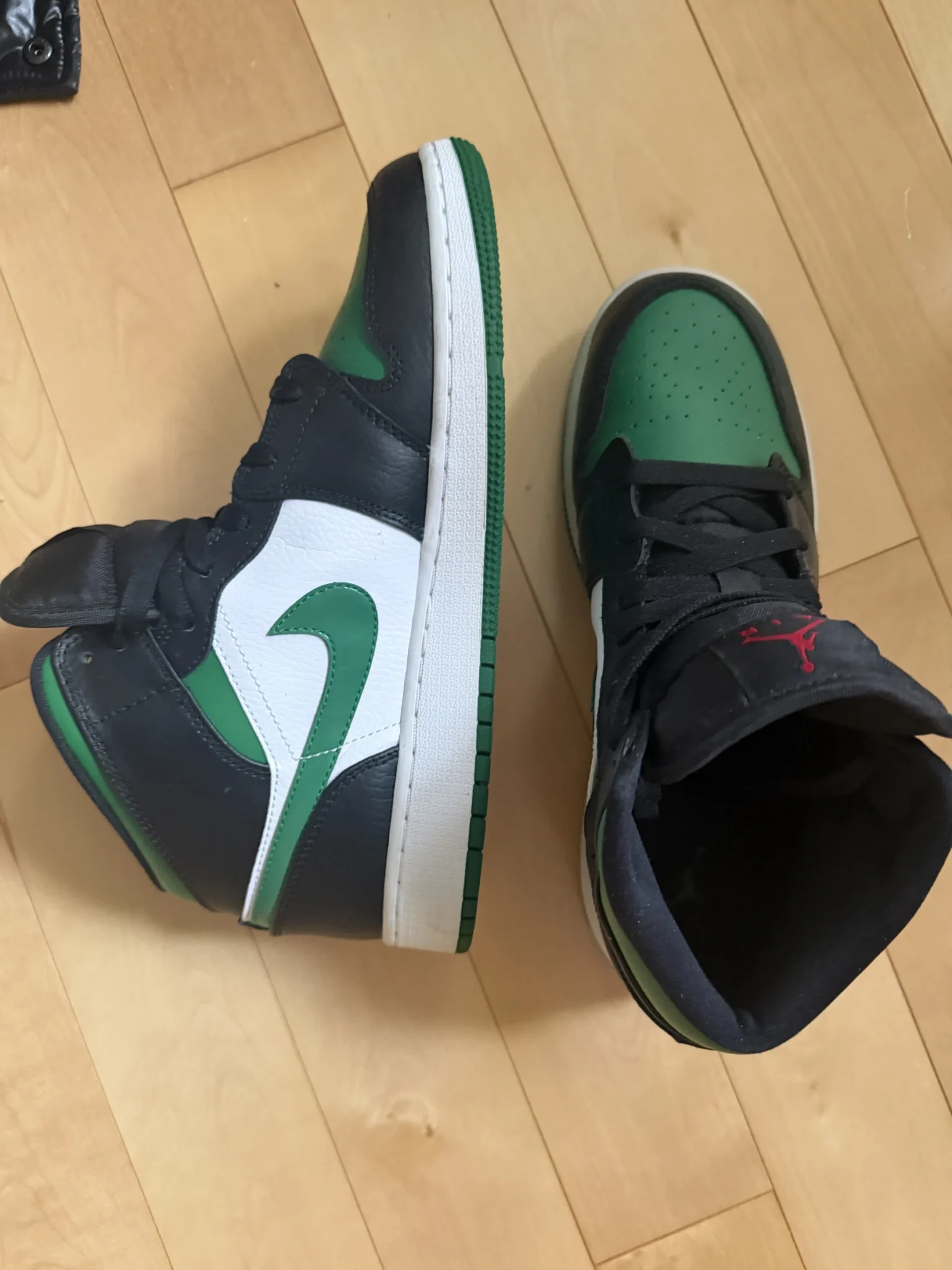 Image for Jordan Mid vert et noir taille 7Y