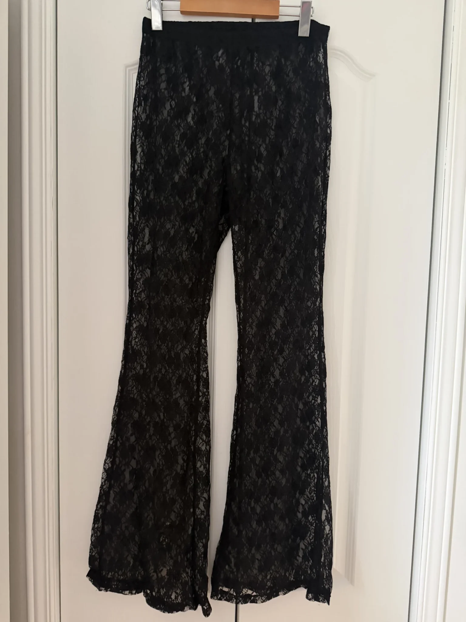 Image for Pantalon en dentelle femme medium