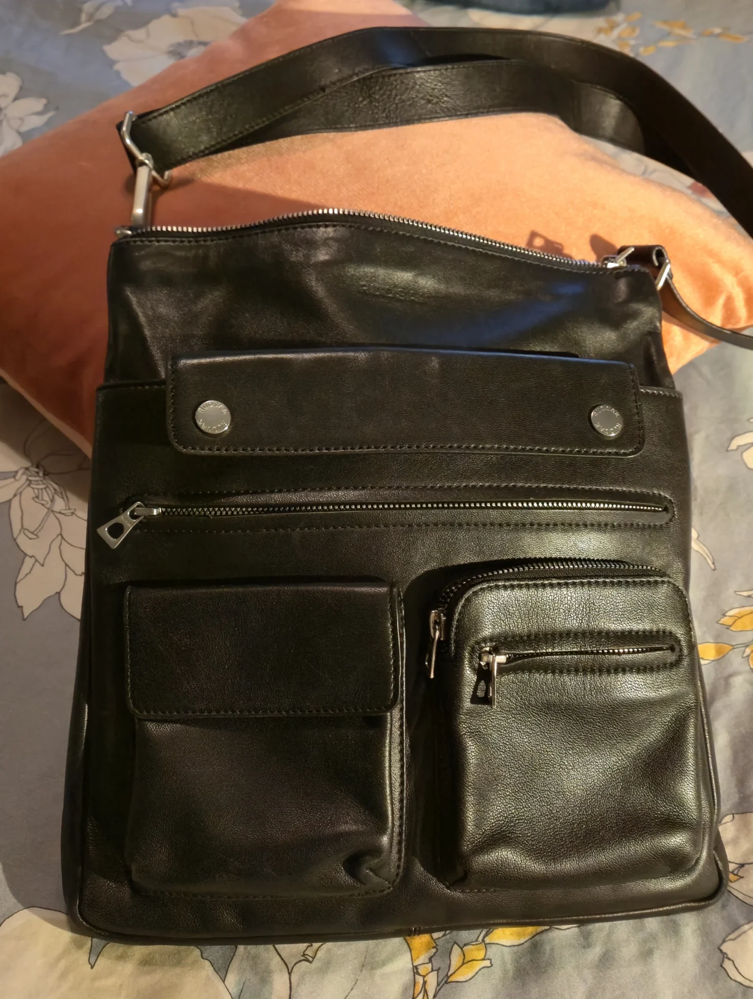 Featured image for Rudsak hybrid handbag/rucksack