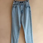 Featured thumbnail for Jean bleu Ikeda Vintage 100% coton.