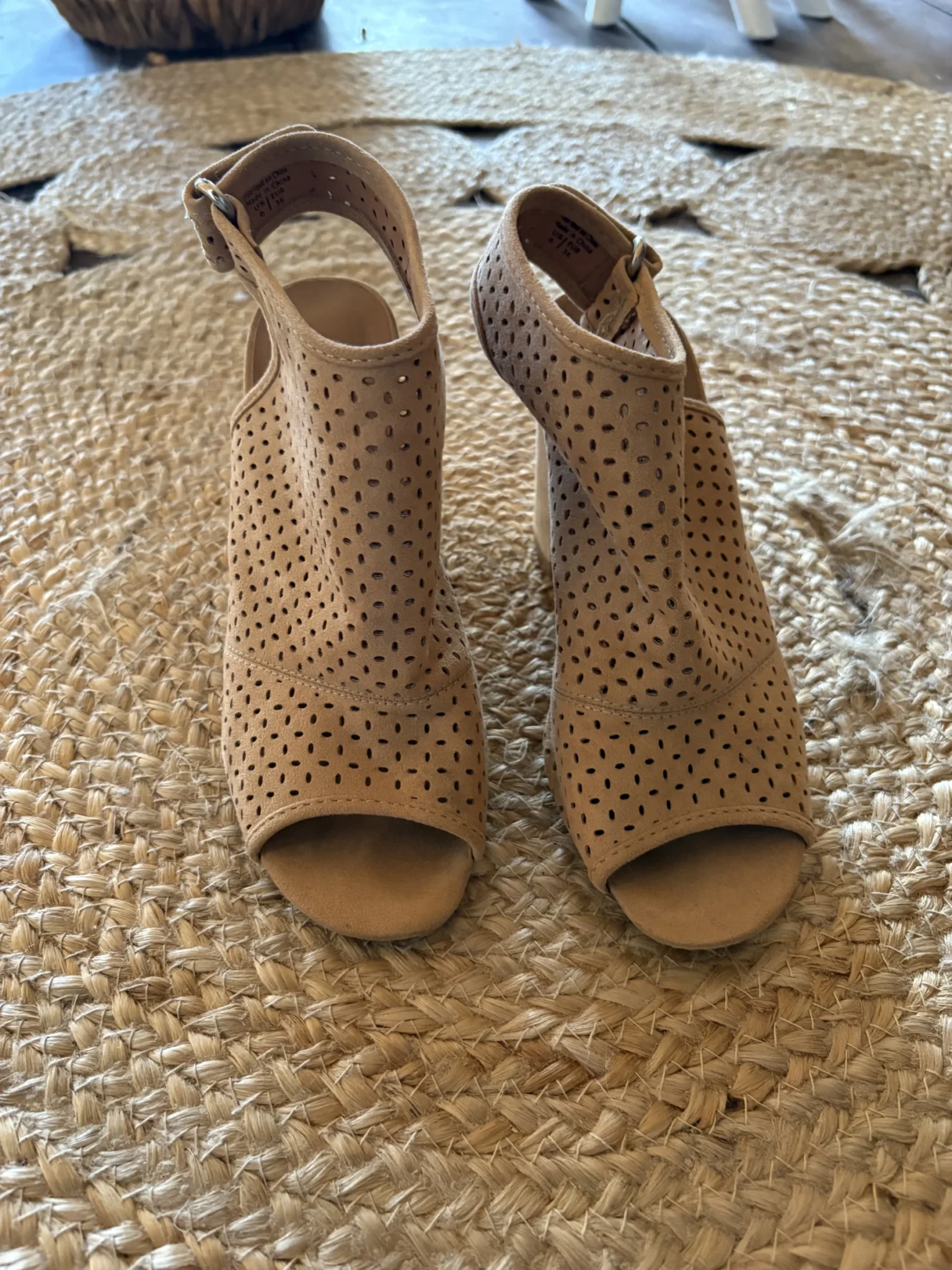 Image for High-heeled sandals