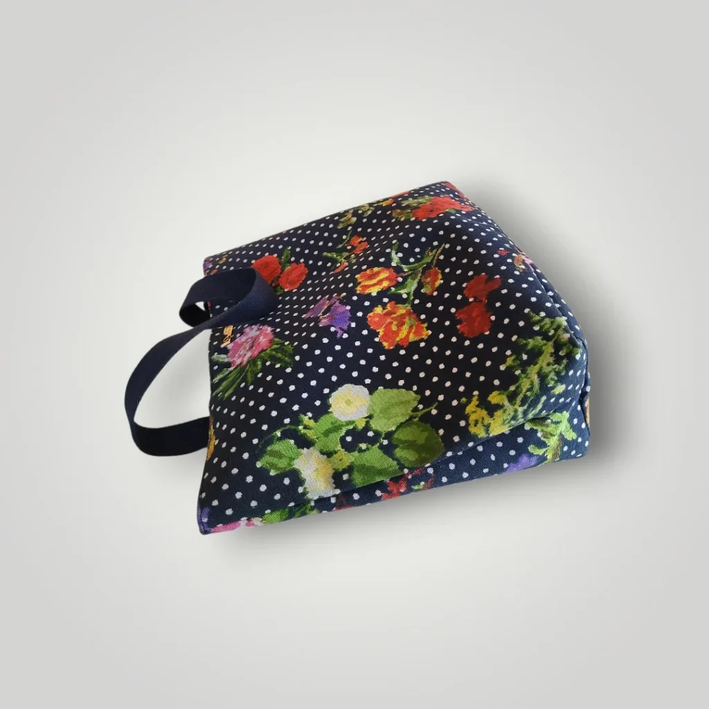 Image for Sac fourre-tout Oscar de La Renta en toile à motifs floraux et à pois