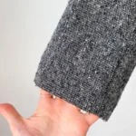 Thumbnail for Blazer en tweed semi-ajusté élégant gris et noir vintage des années 80