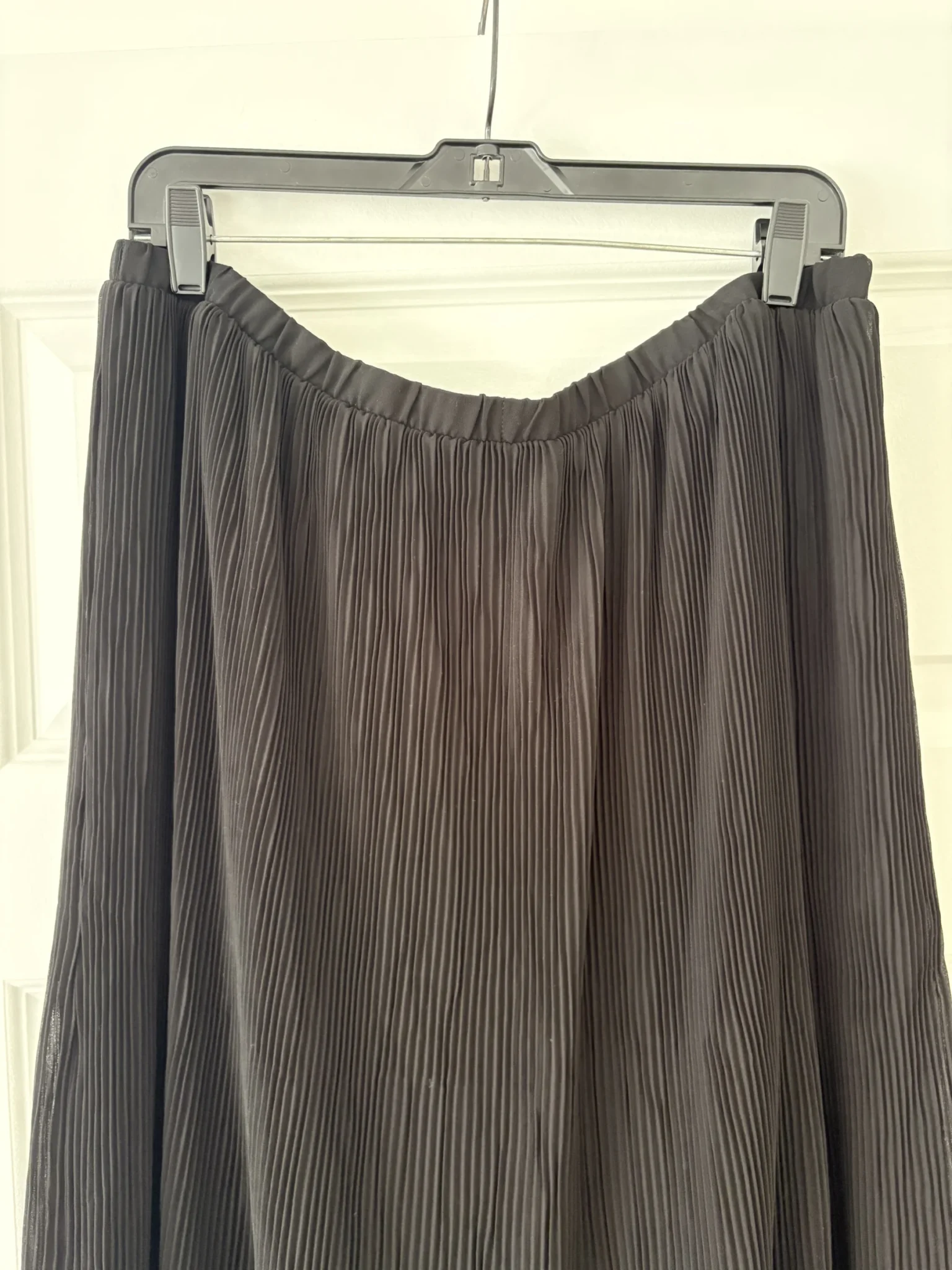 Image for Brand-new black midi skirt by Joe Fresh