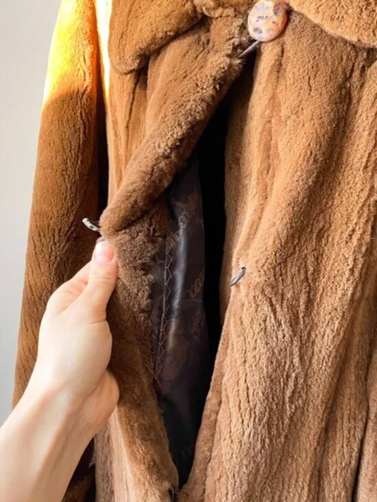 Image for Manteau court en fourrure de castor rasé brun  vintage des années 1980 taille G/TG