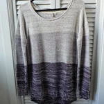 Featured thumbnail for Tricot avec grand col rond