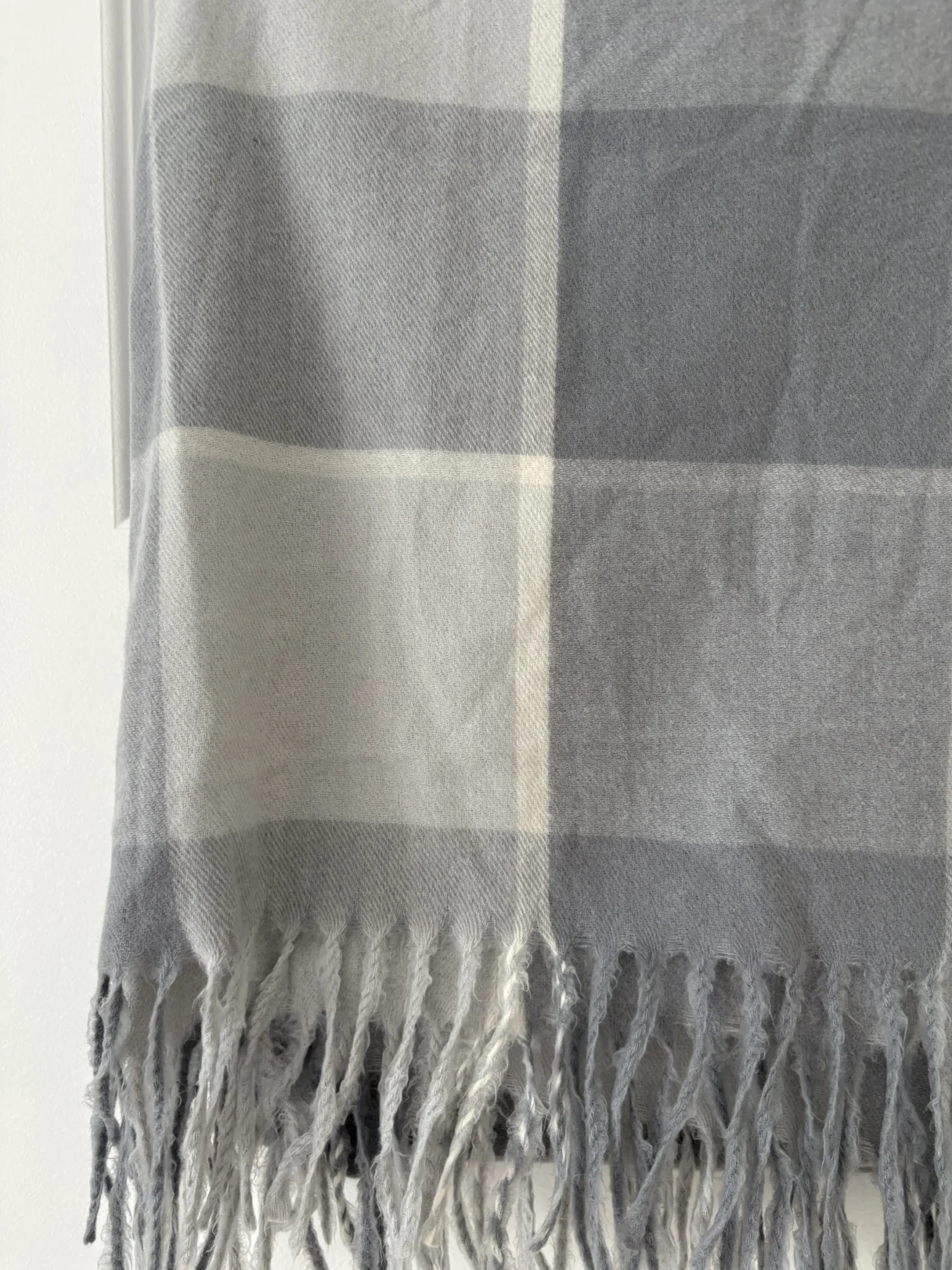 Image for Grande écharpe grise à carreaux neuve H&M