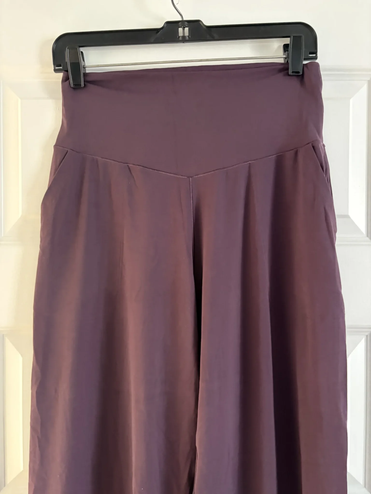 Image for Pantalon jambe évasée Aerie