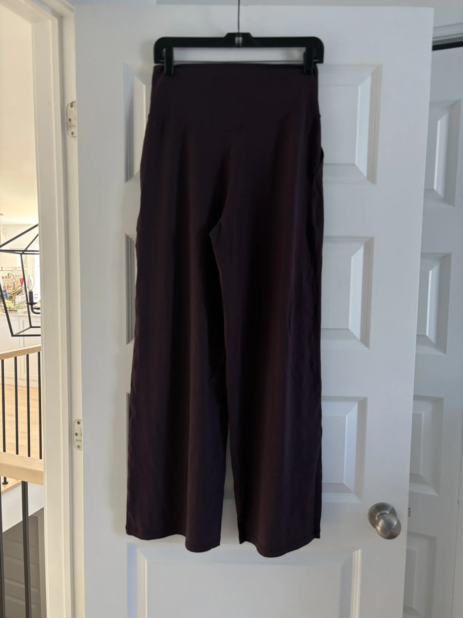 Image for Pantalon jambe évasée Aerie