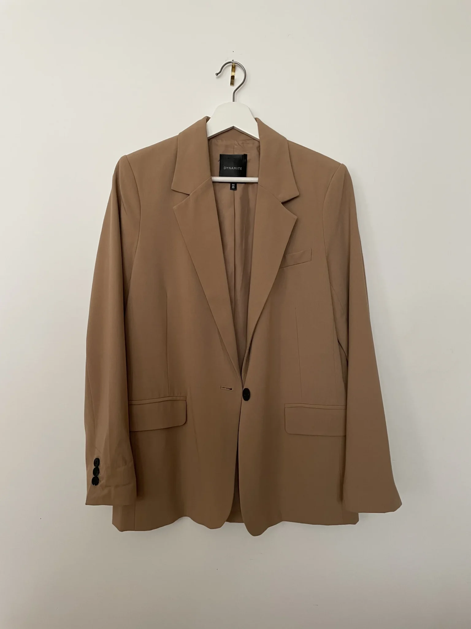 Featured image for Veston camel S