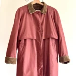 Featured thumbnail for Manteau style Barn Jacket/ Manteau utilitaire doublé vintage London Fog Rouge Brique