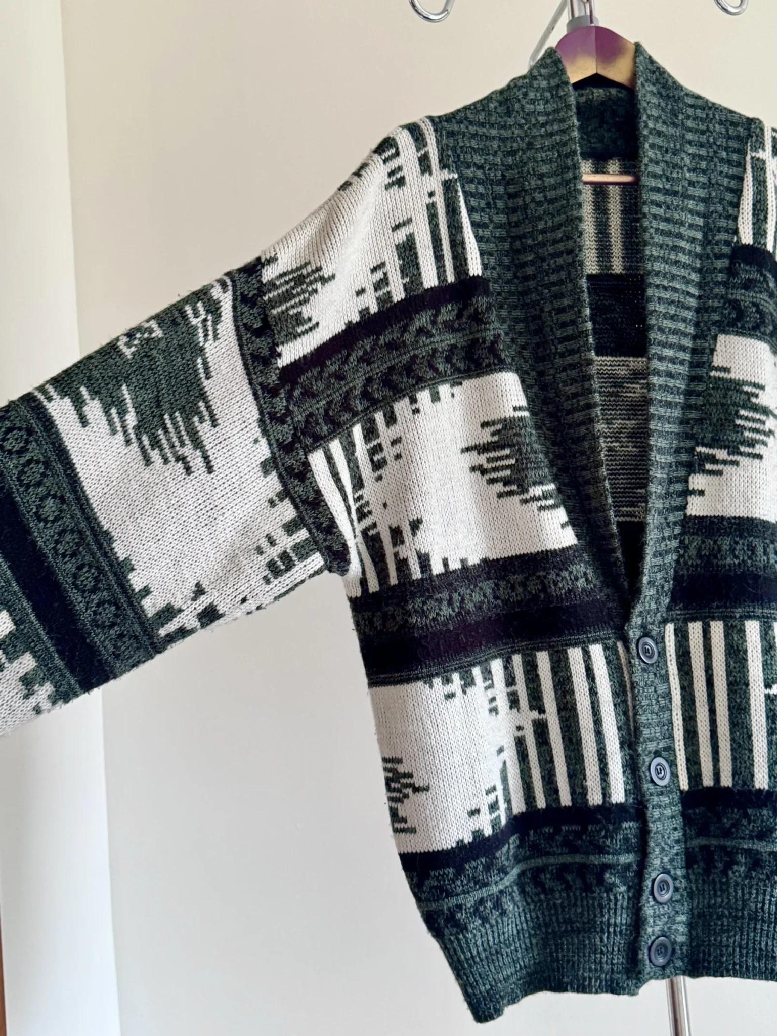 Image for Cardigan en tricot vert forêt rétro surdimensionné à motif géométrique et col châle Taille L/XL
