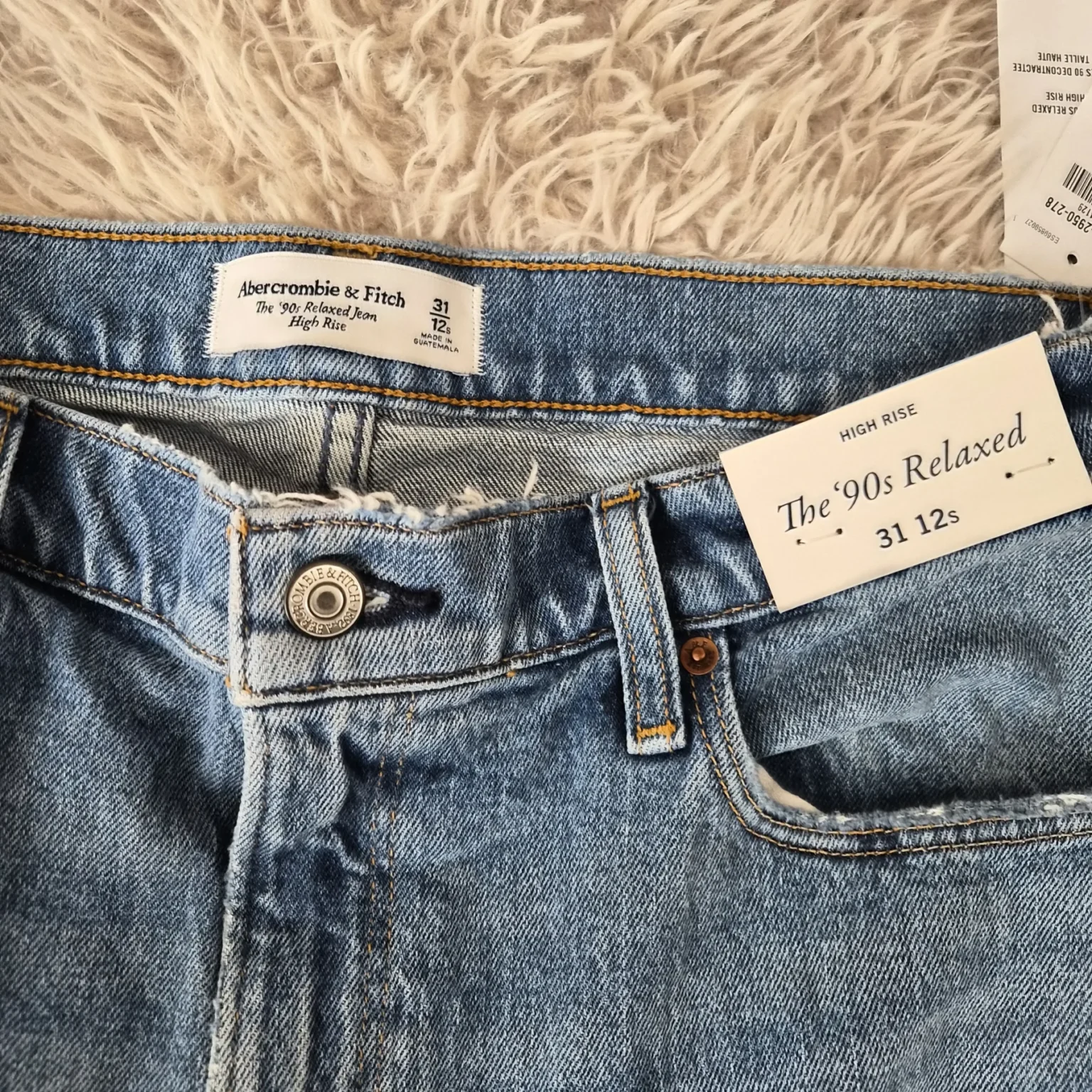 Image for 90s relaxed-fit jeans, size 31/12, short