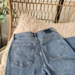 Thumbnail for 90s relaxed-fit jeans, size 31/12, short