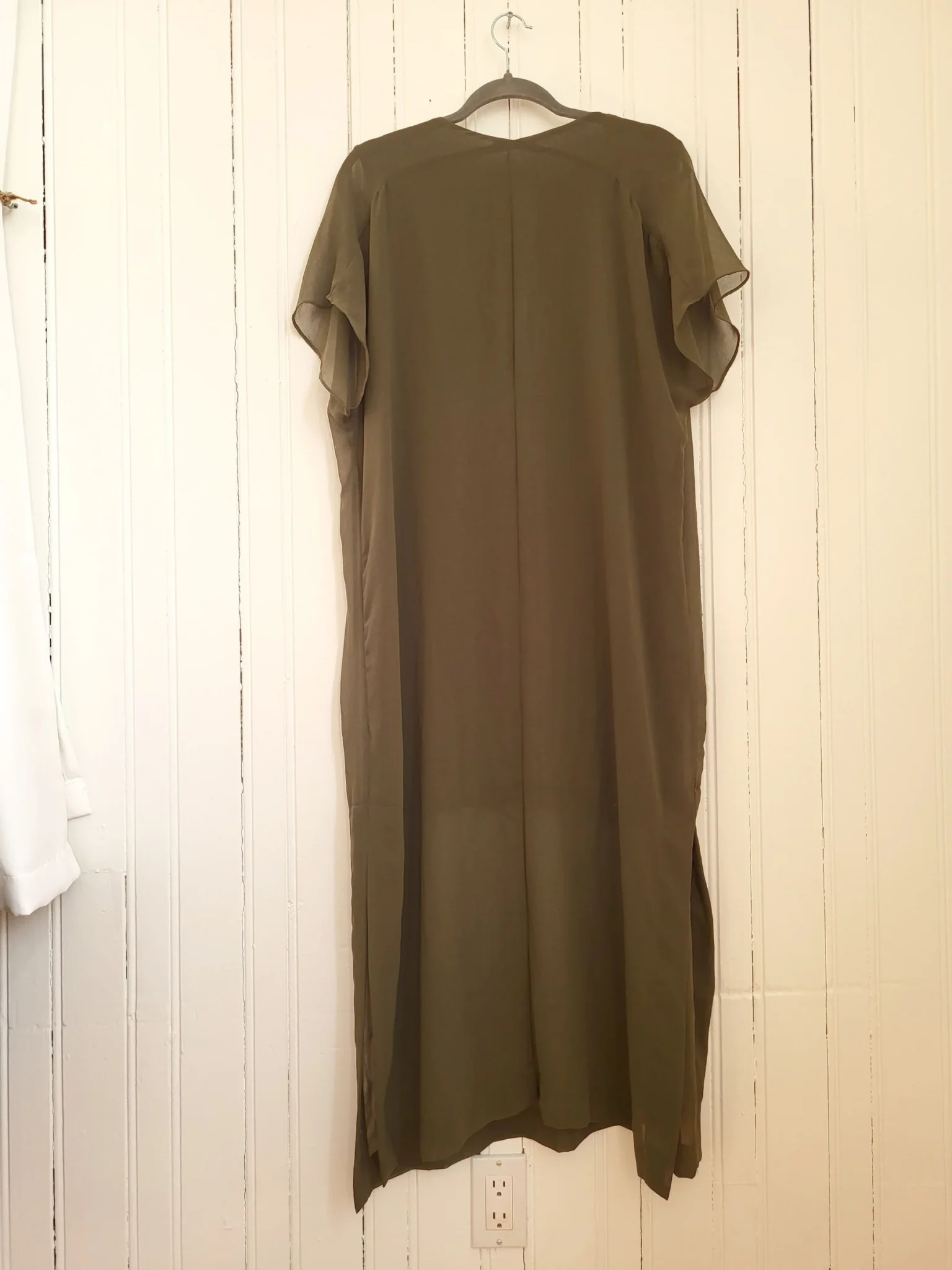 Image for Robe tunique Zara vert olive, semi transparente col en V, longueur midi