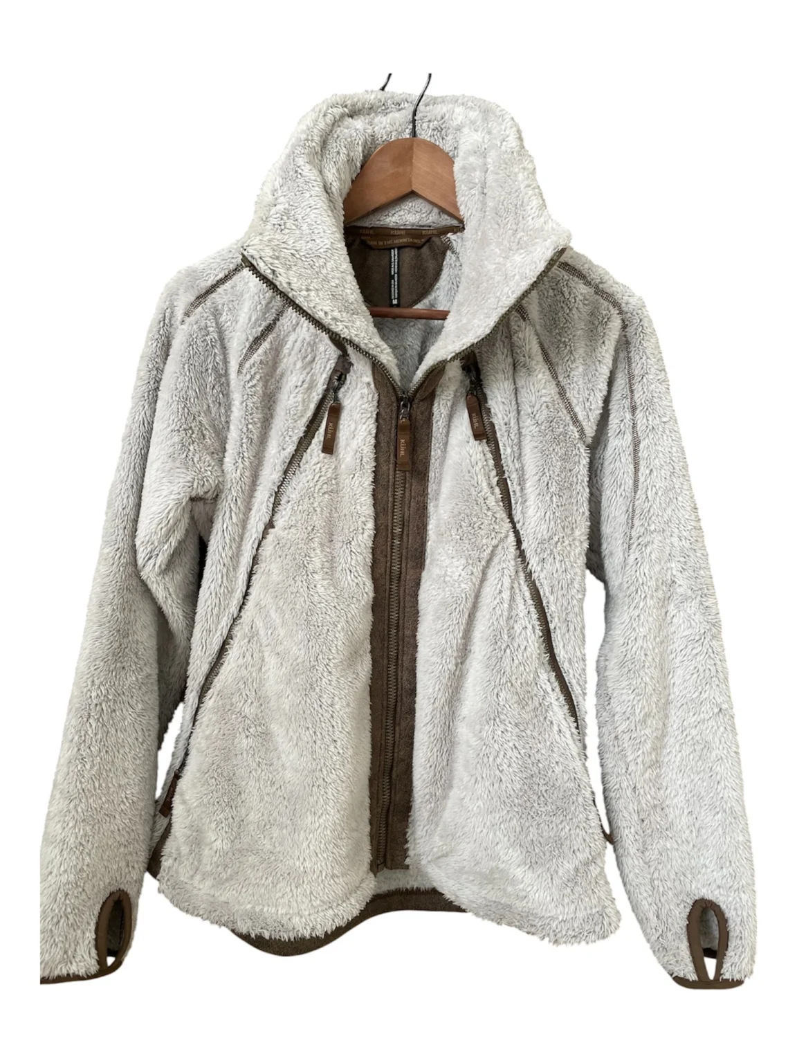 Featured image for Kuhl, veste polaire avec capuchon escamotable, toute douce