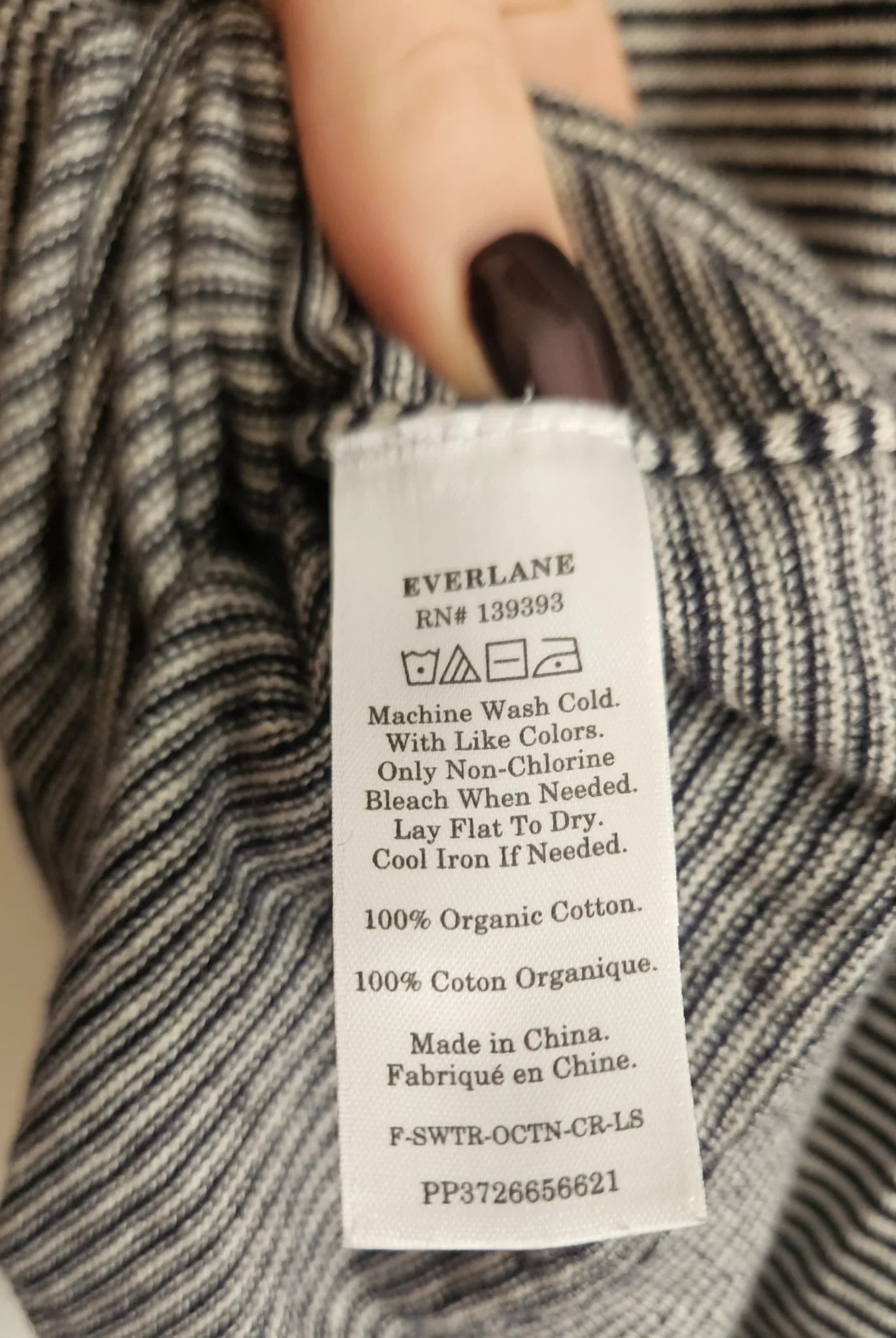 Image for 🌷Pull rayé - Everlane