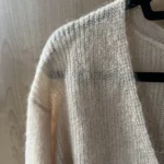 Thumbnail for Chandail crème Aritzia (babaton)
