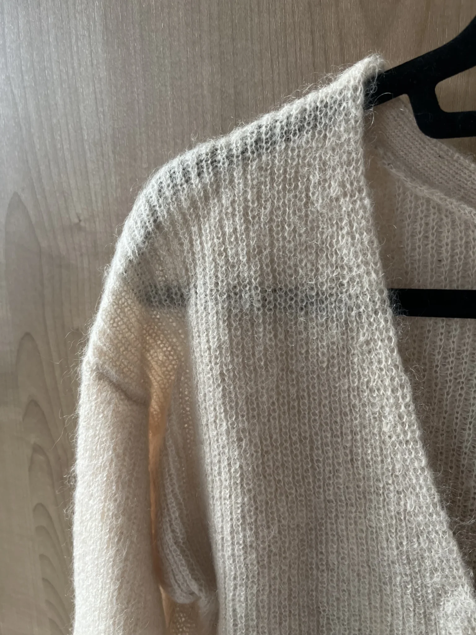 Image for Chandail crème Aritzia (babaton)