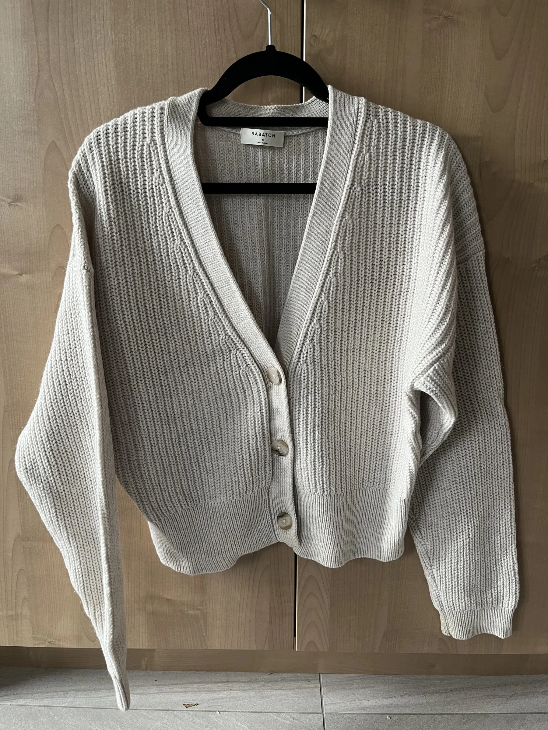 Chandail 100% laine de mérino Aritzia seconde main
