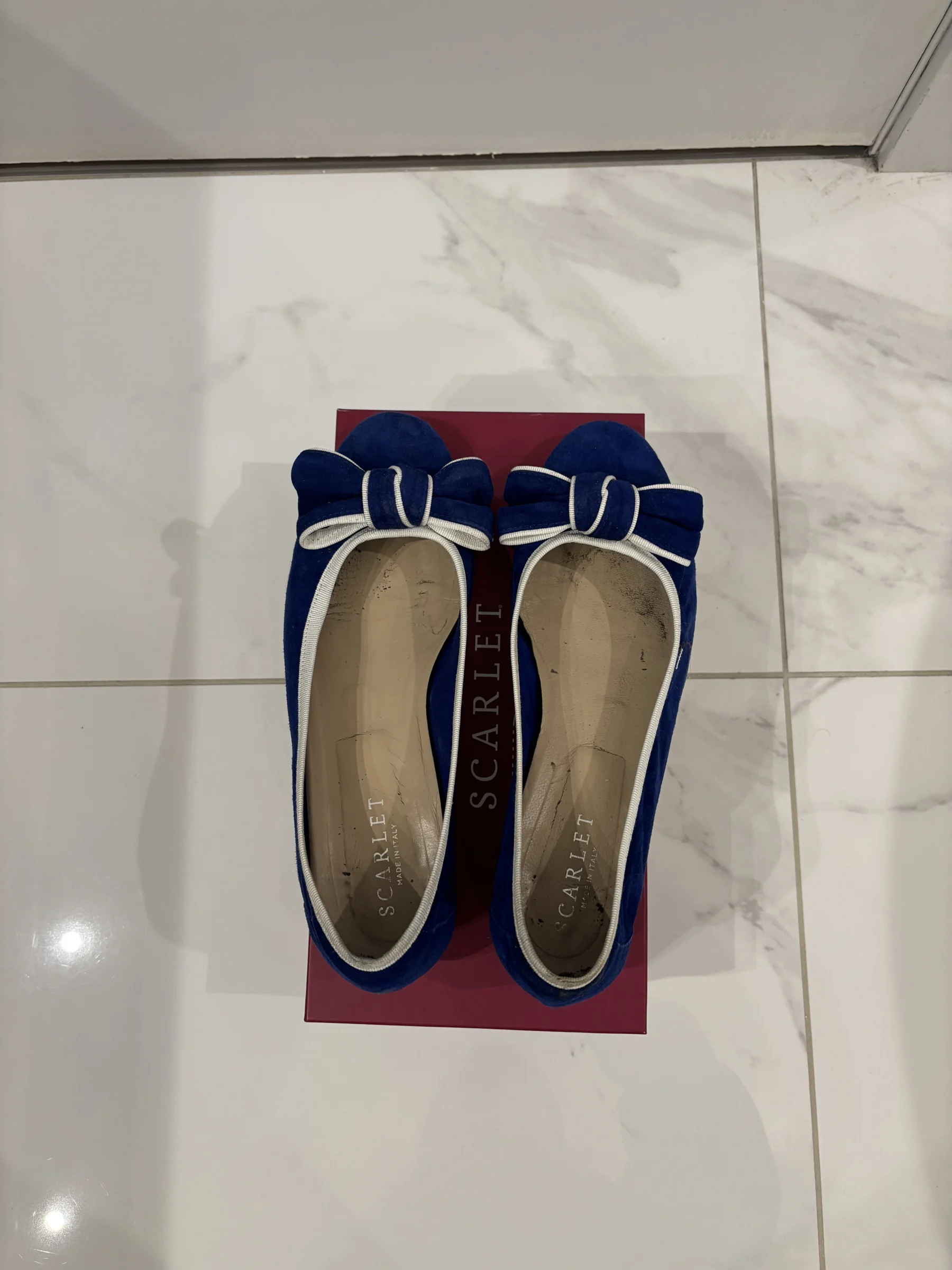 Ballerines avec boucles *Autre seconde main