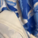 Thumbnail for Robe fleurie bleue et blanche Vince Camuto