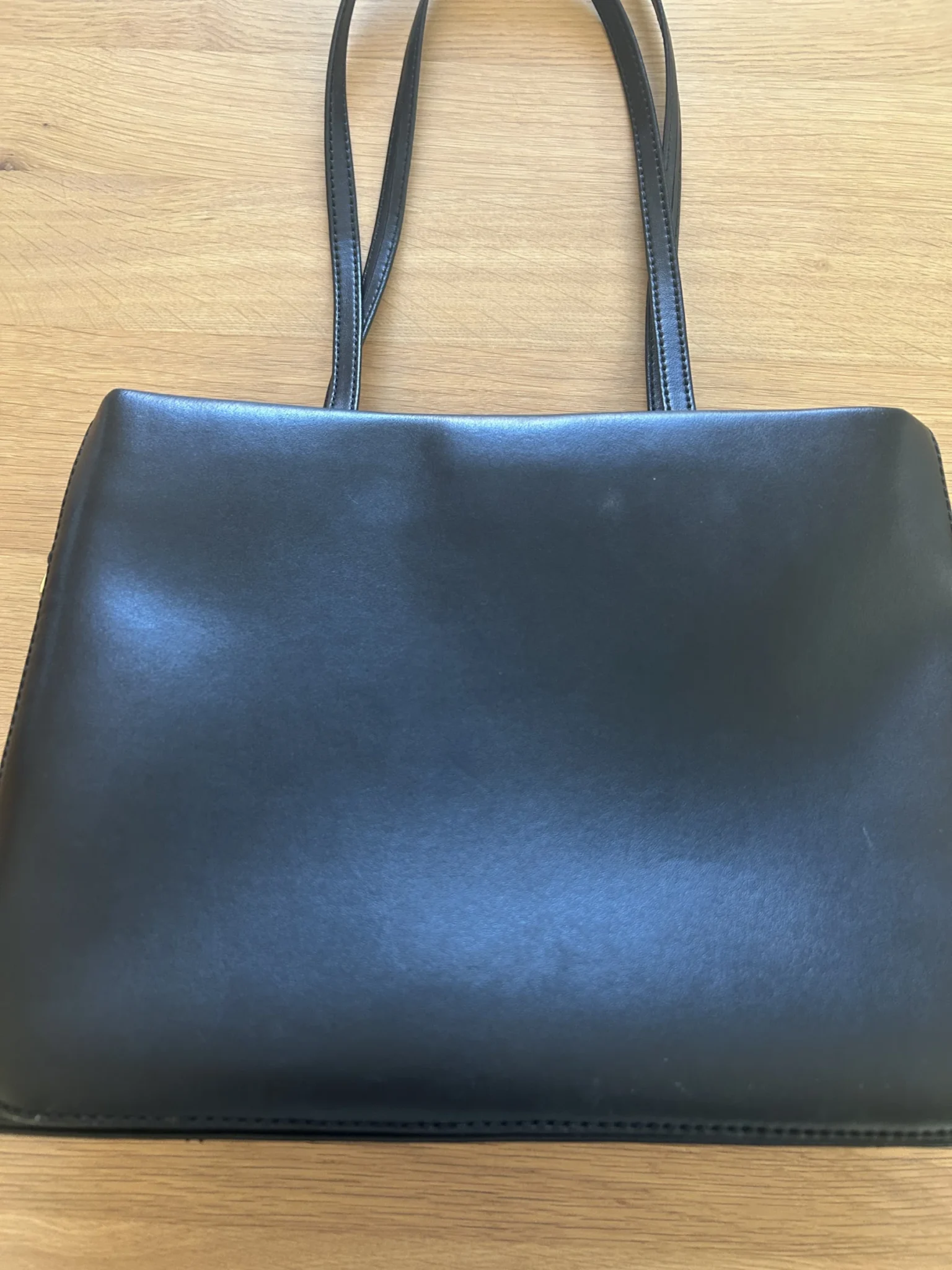 Image for Handbag, Matt & Nat