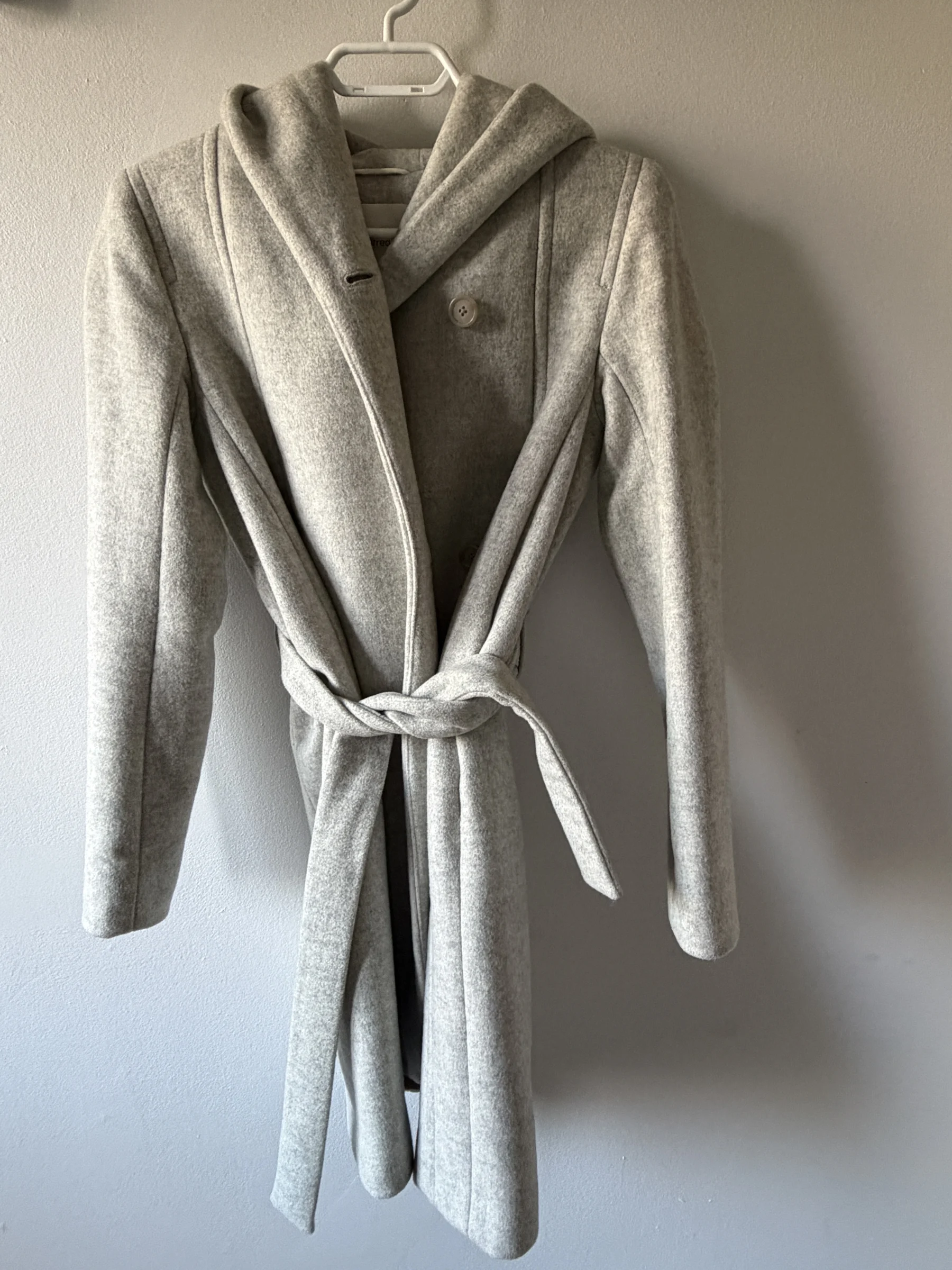Warm coat Aritzia seconde main