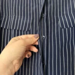 Thumbnail for Chemise Equipment 100% soie bleu marine à rayure taille M