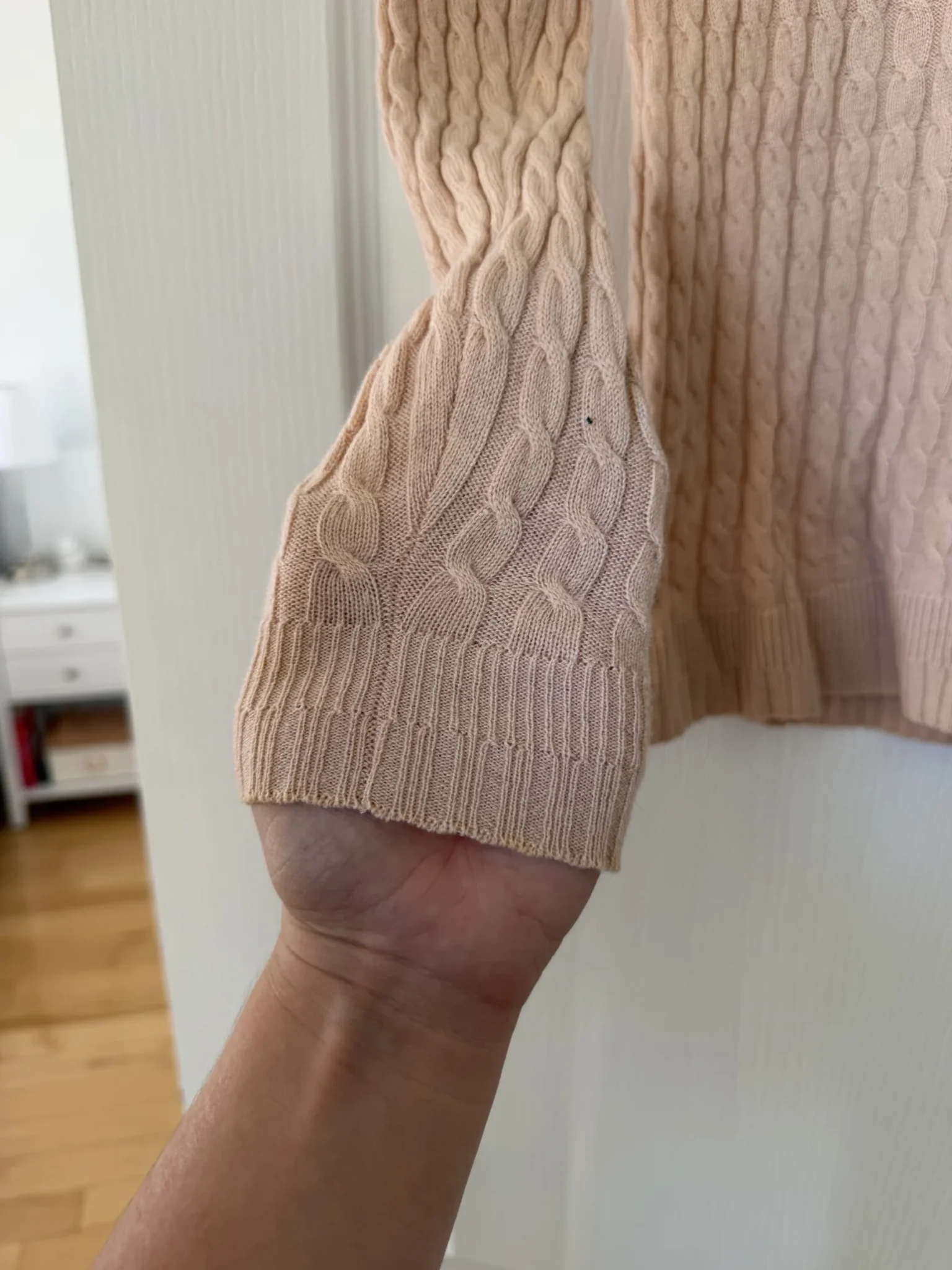 Image for Lacoste pale pink wool and cashmere jumper, size 40