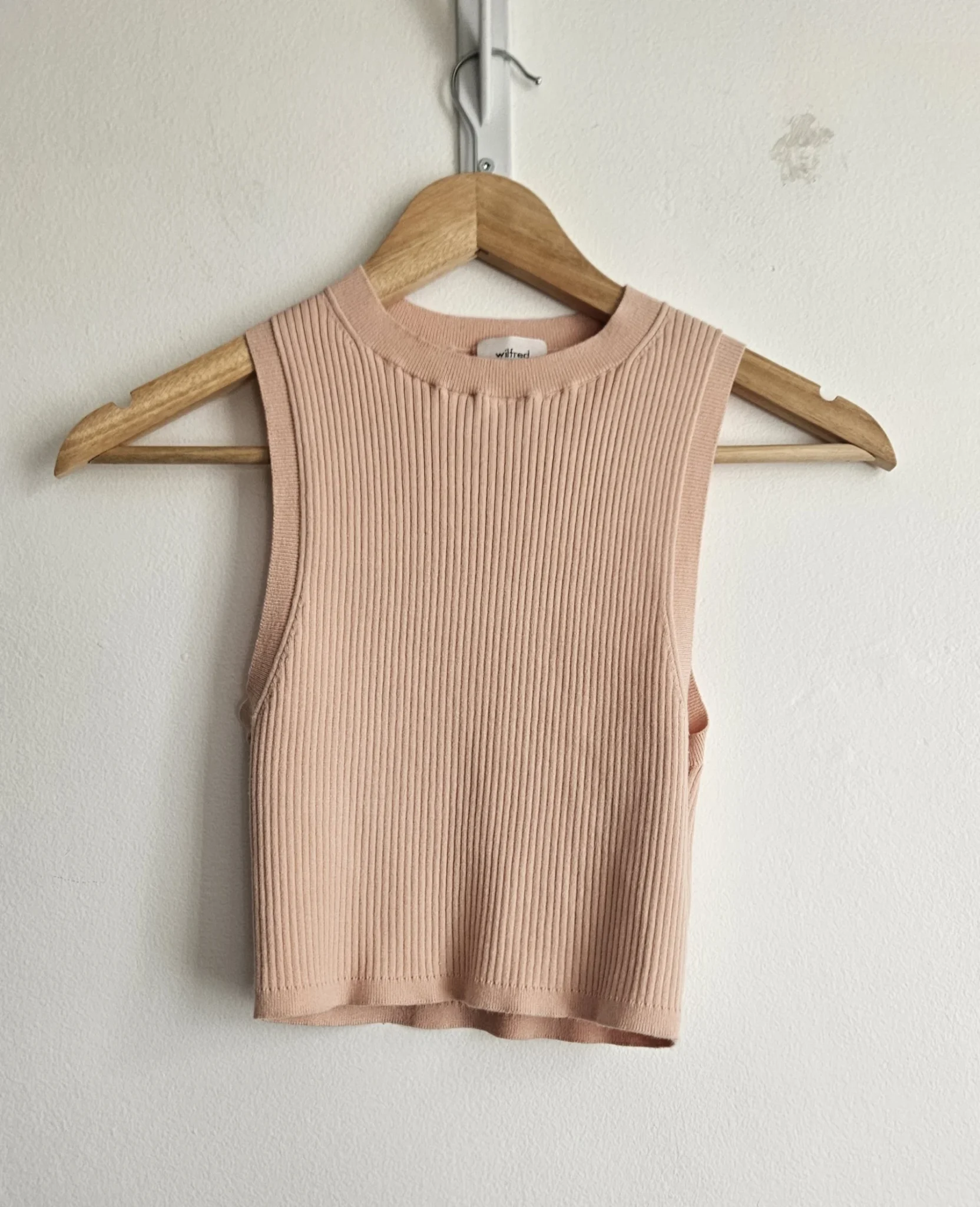 Image for 🌷Top Reso – Aritzia
