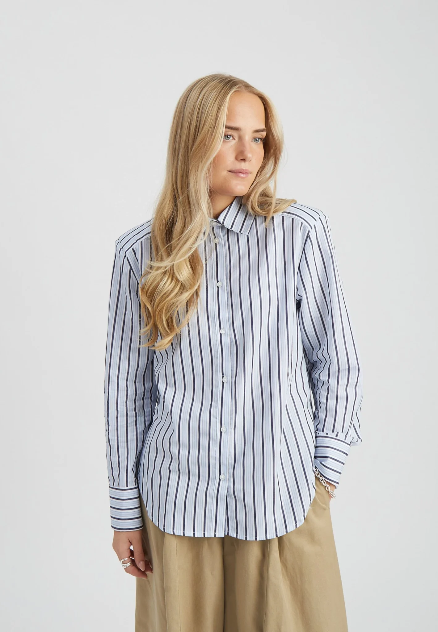 Image for Minus Neuf blue striped shirt, size 40 (L)