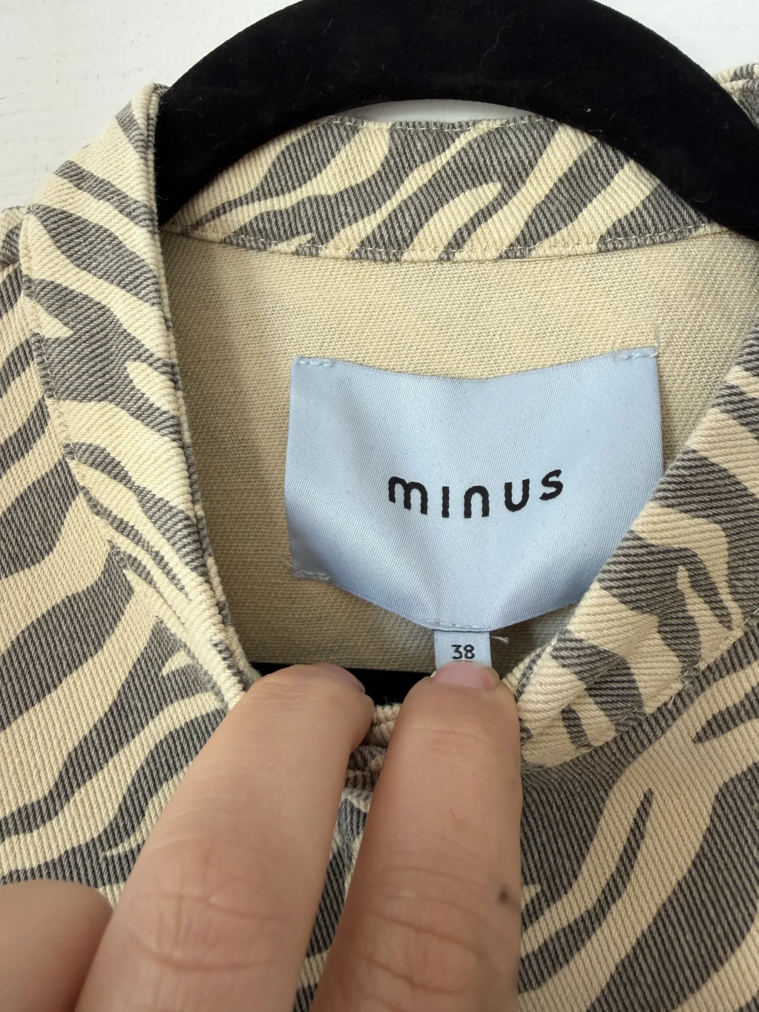Image for Minus Nine blouse, size 38, zebra-print brown