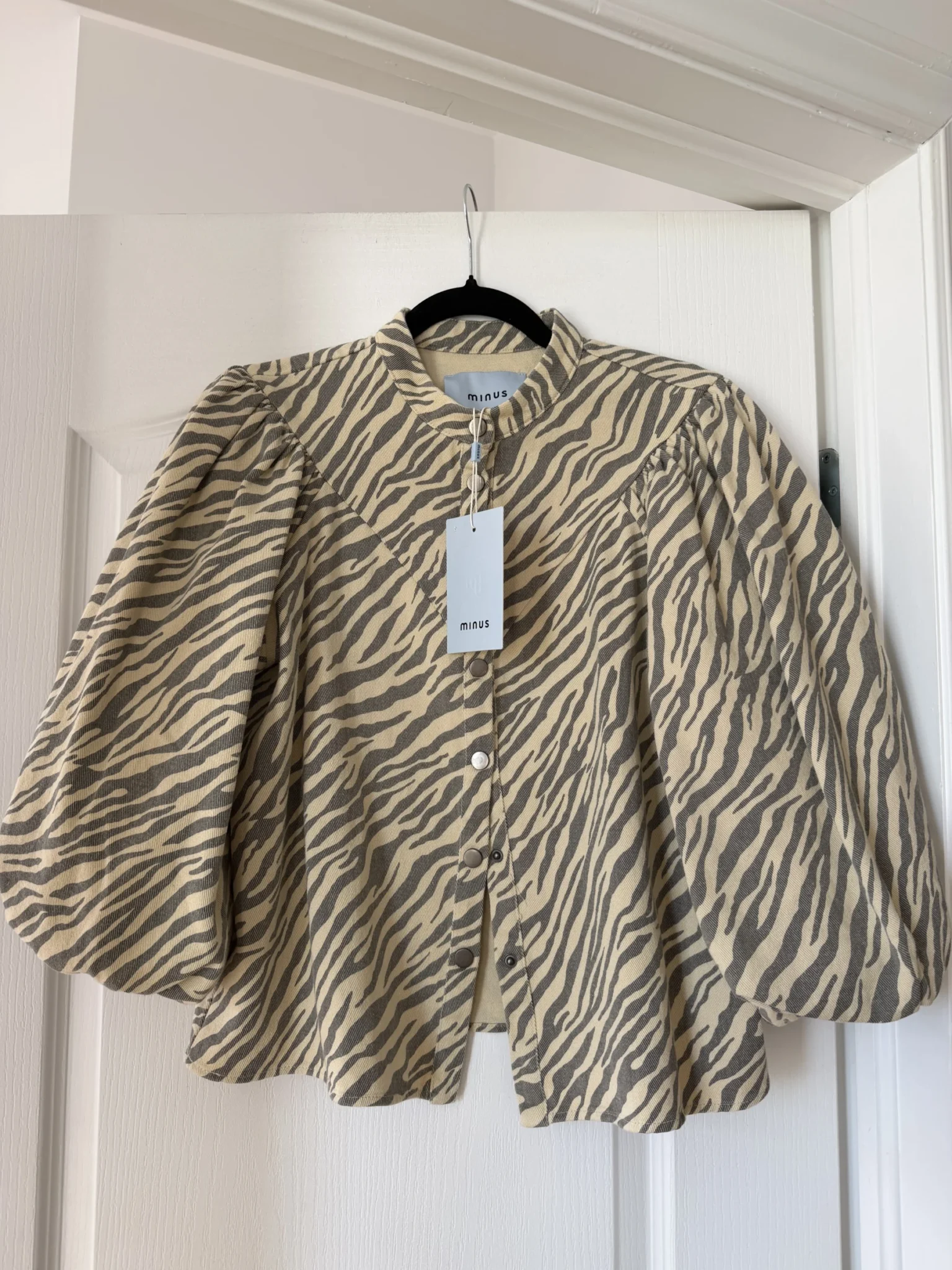 Image for Minus Nine blouse, size 38, zebra-print brown