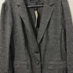 Featured thumbnail for Banana Republic blazer/jacket