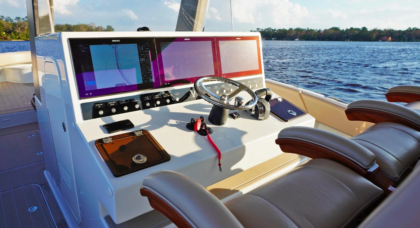 Outriggers For Center Console Boats In Ocoee, FL