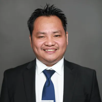 Rev. Dr. Uk Ling Thang