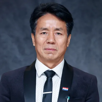 Pu Khinmaung Lahnin