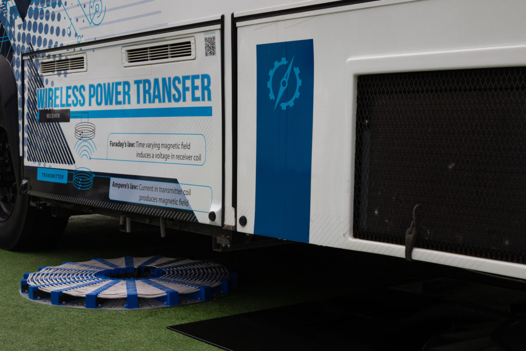 conexpo wireless power transfer bus up close