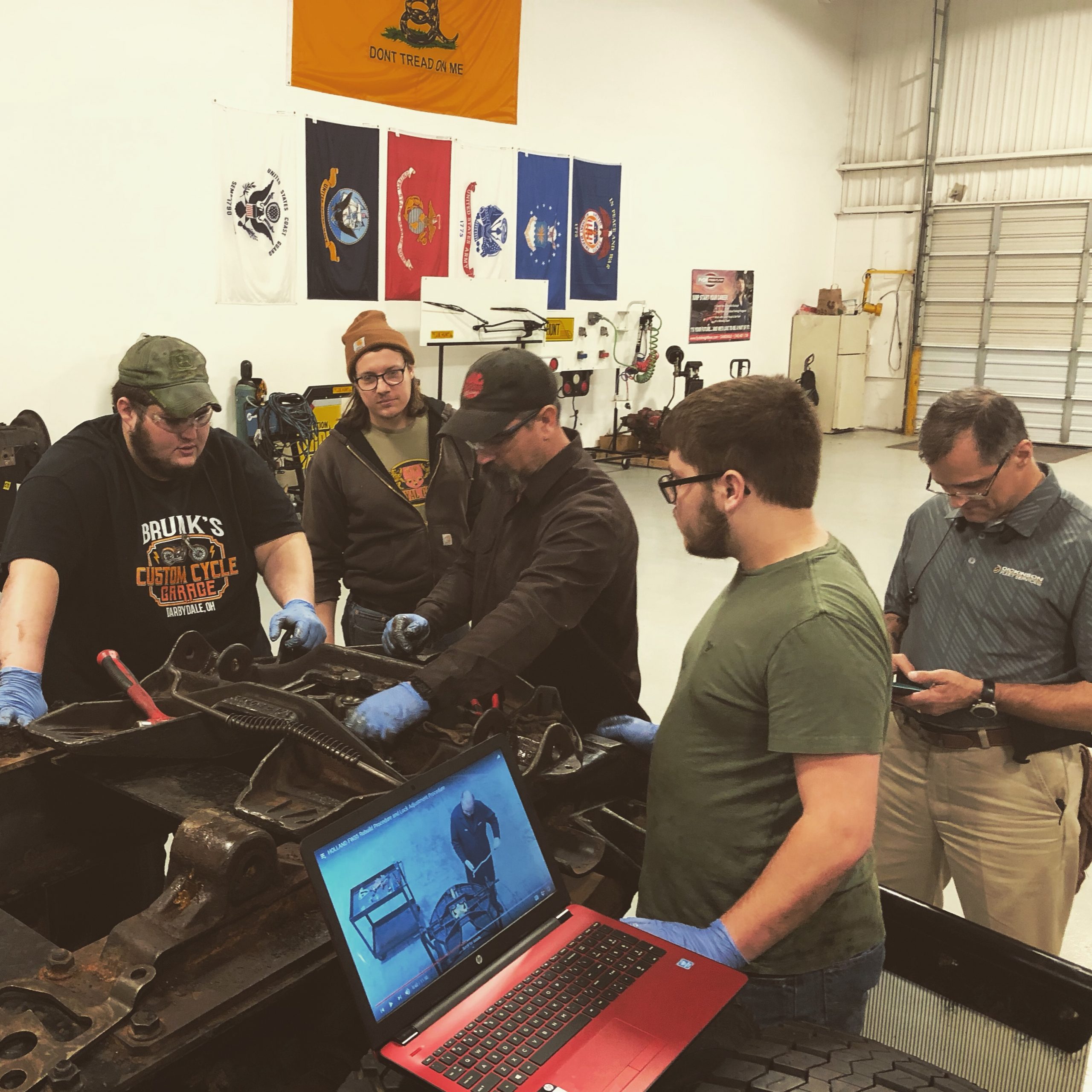 10 Reasons to Be a Diesel Mechanic Right Now