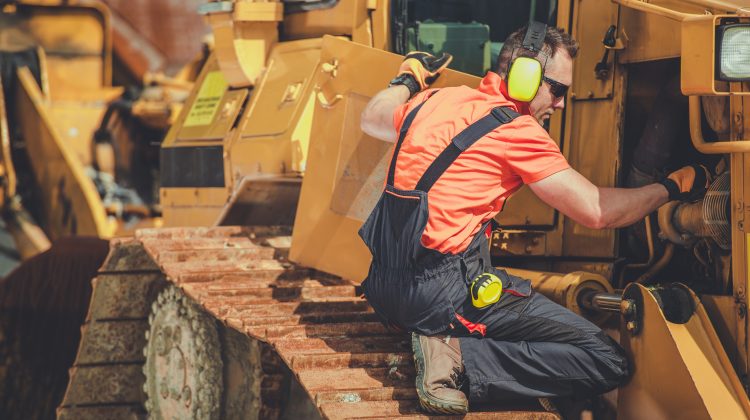 heavy equipment repair article