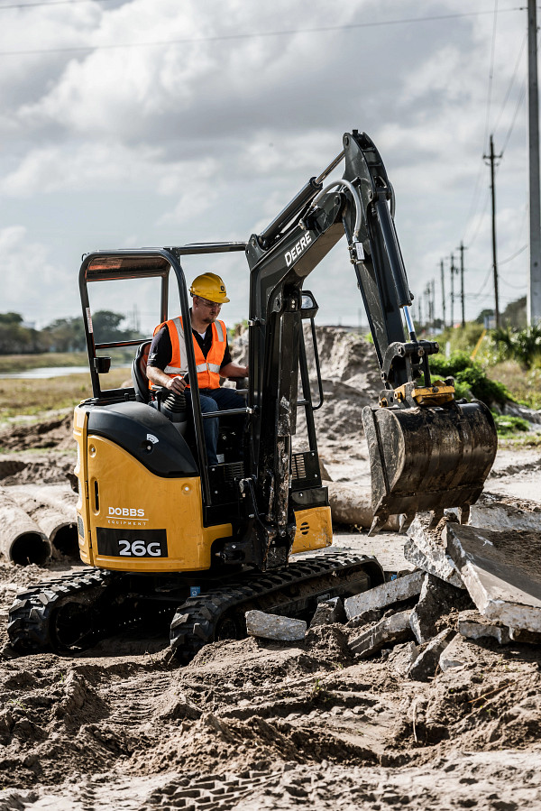 Deere excavator tracks