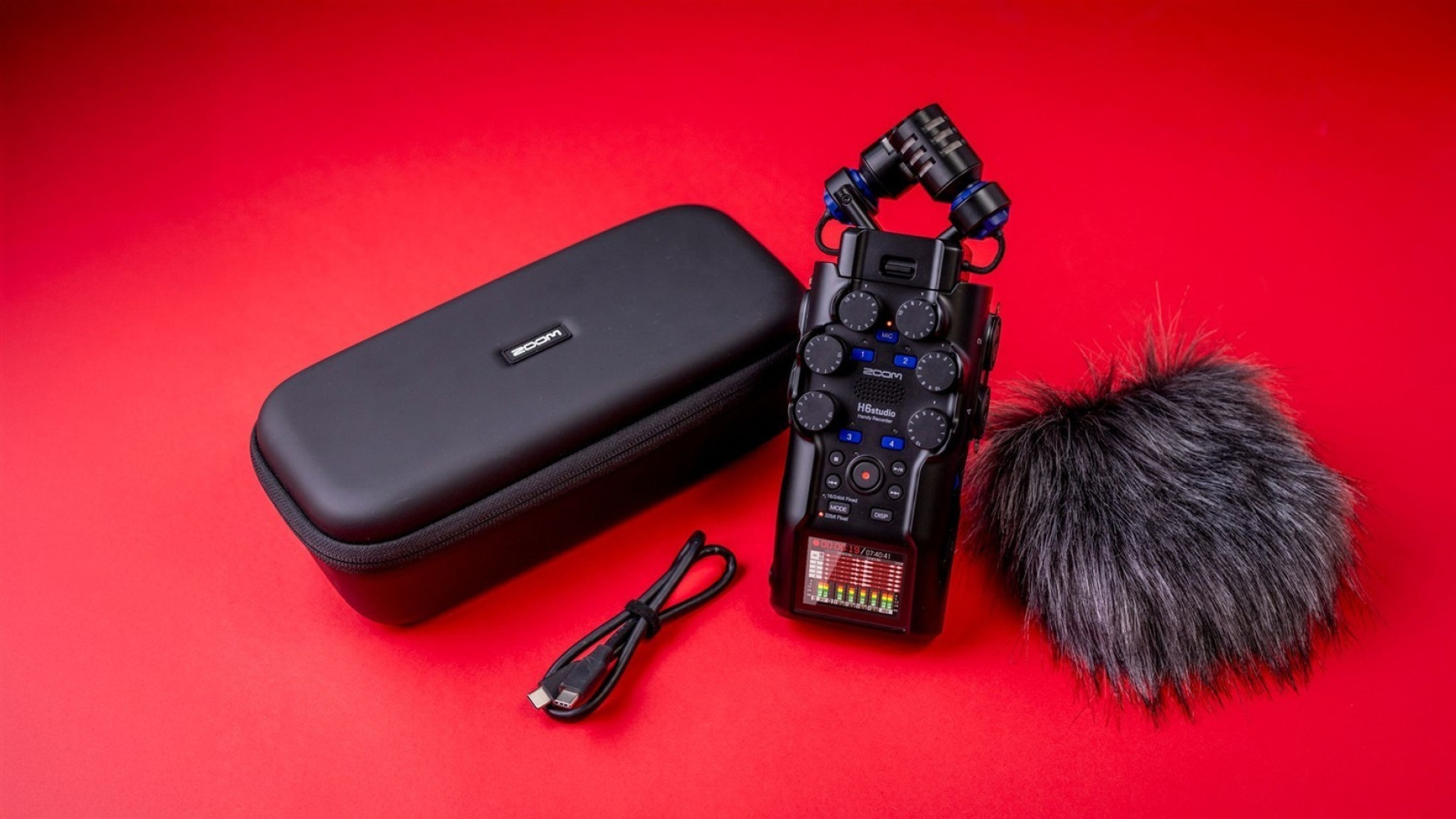 Zoom H6studio Handy Recorder 6-Track 32-Bit Float Flagship Recorder